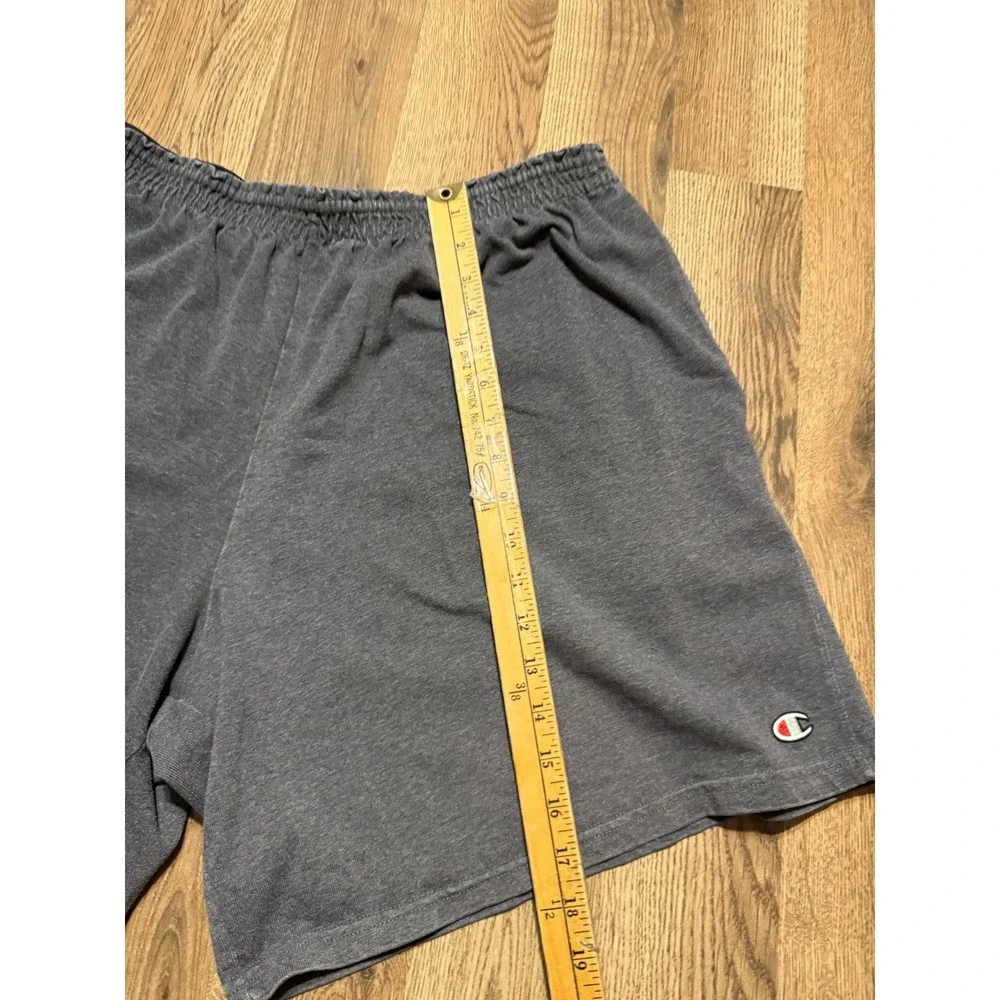 Champion Shorts Mens 2XL Gray Adult Gym Jersey Cotton Athletic Lounge Excellent